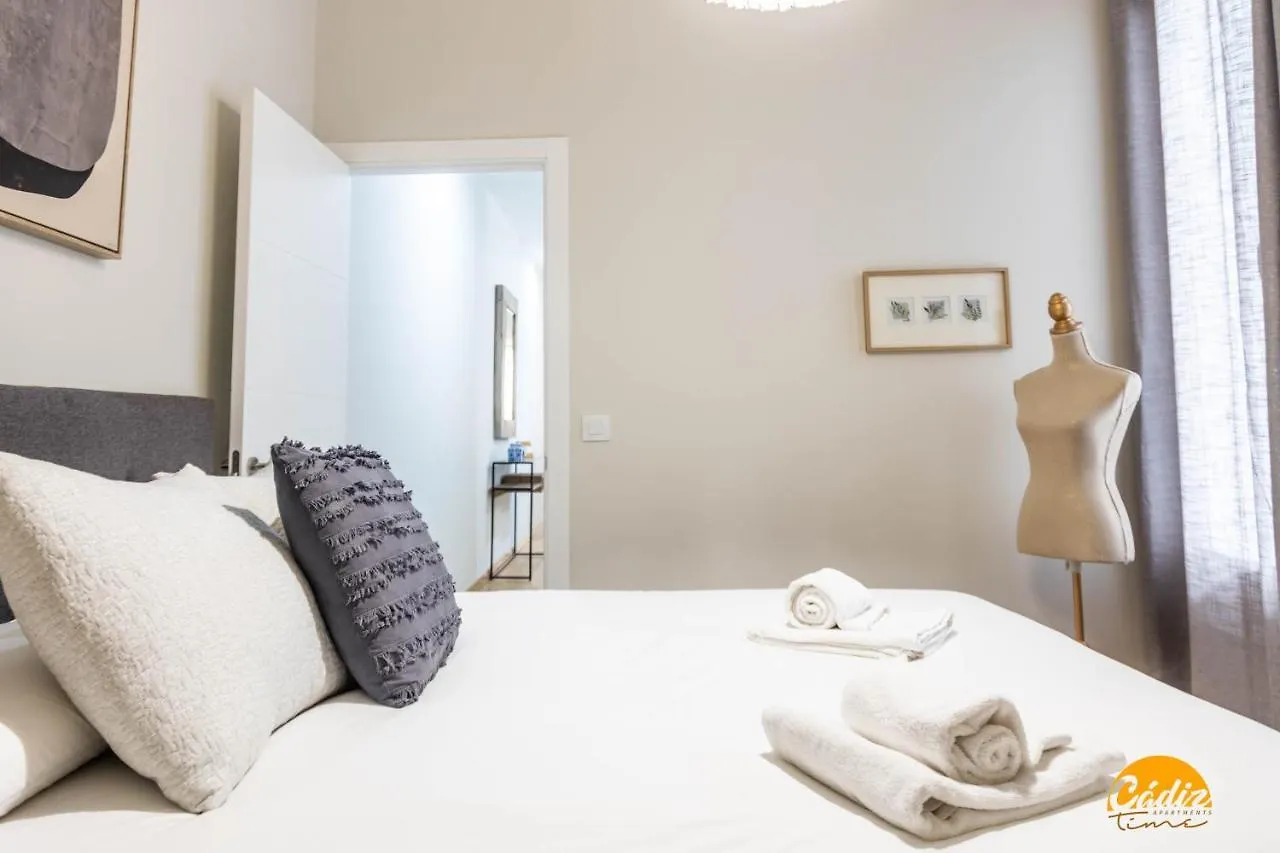 Carpenter'S Home By Cadiz Time 0*,